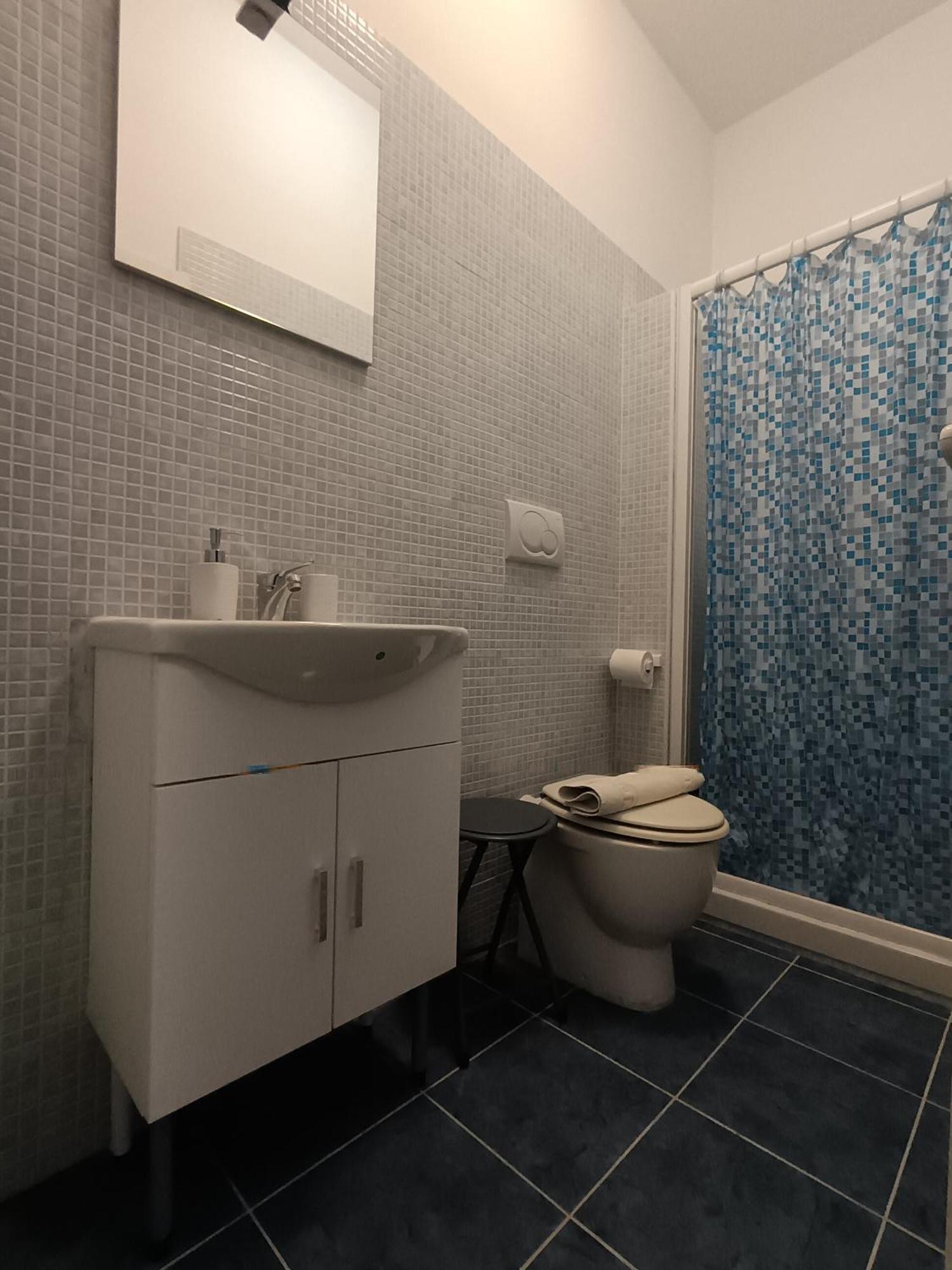 Adriatic Room 50 M Dalla Stazione Ferroviaria Di Ciampino E Dalla Navetta Aeroportuale Eksteriør bilde