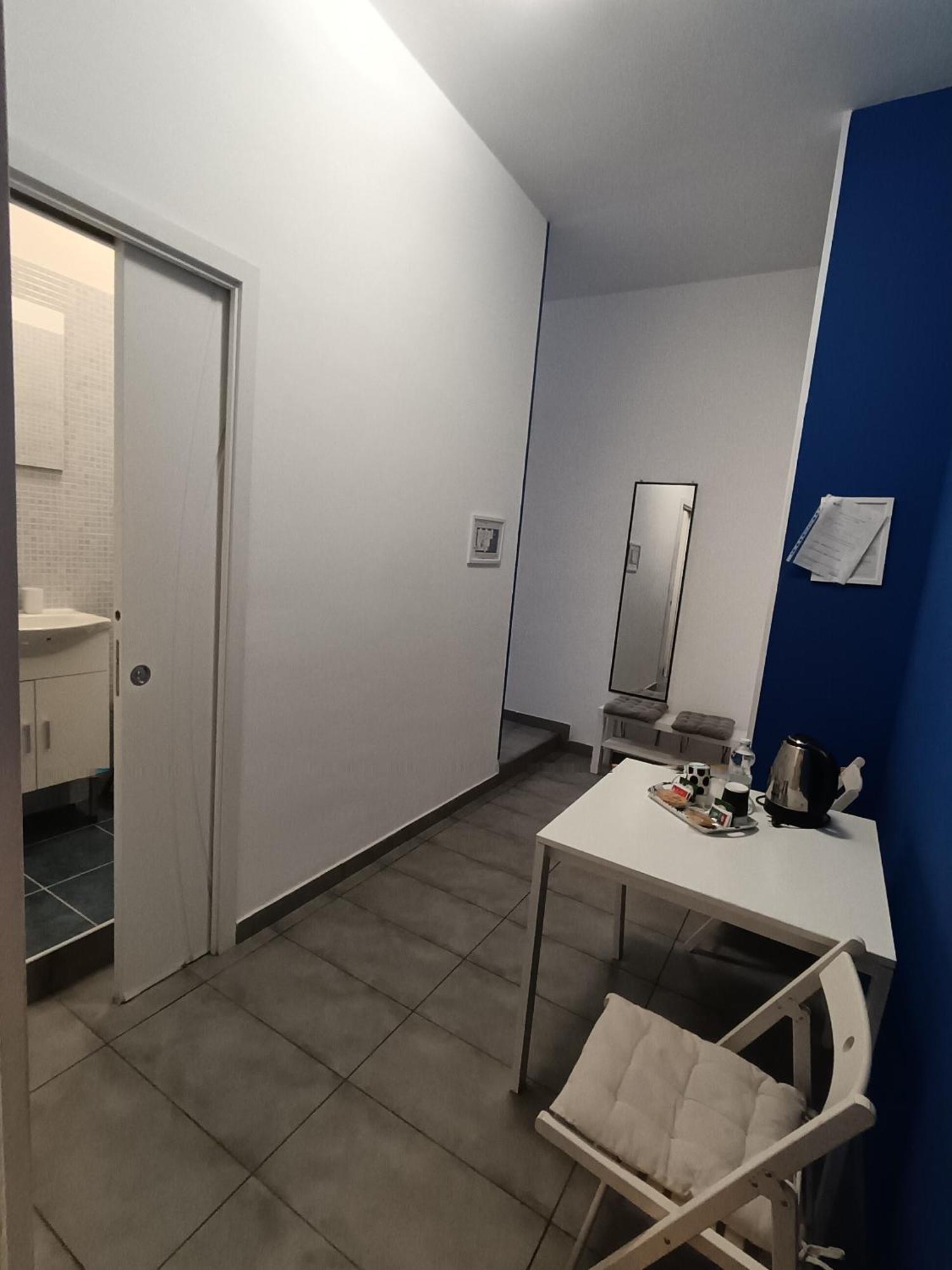Adriatic Room 50 M Dalla Stazione Ferroviaria Di Ciampino E Dalla Navetta Aeroportuale Eksteriør bilde
